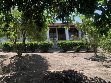Vendo quinta Guayllabamba urb privada