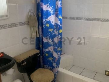 Vendo quinta Guayllabamba urb privada