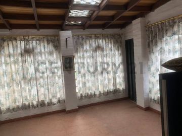 Vendo quinta Guayllabamba urb privada