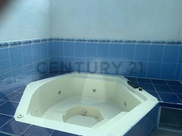 Vendo quinta Guayllabamba urb privada