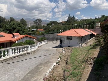 Vendo quinta Guayllabamba urb privada