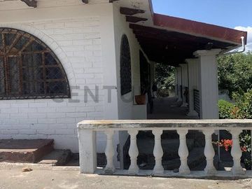 Vendo quinta Guayllabamba urb privada