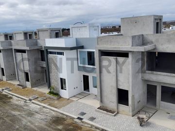 Se Vende Casa en Sur de Manta