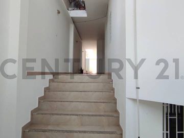 EDIFICIO EN VENTA EN MANTA-MANABI