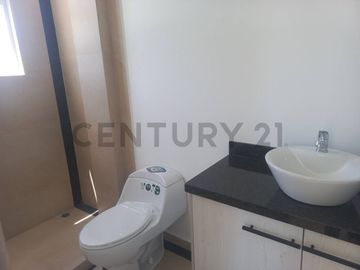 Casa Nueva en Venta en Inchalillo – Valle de los Chillos