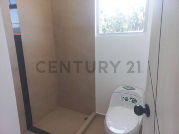 Casa Nueva en Venta en Inchalillo – Valle de los Chillos