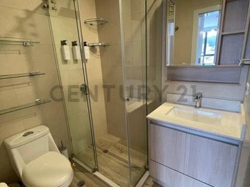 En Venta Suite Amoblada para inversión Quito 6 de Diciembre-Gaspar de Villaroel