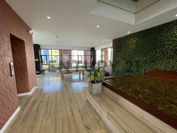 En Venta Suite Amoblada para inversión Quito 6 de Diciembre-Gaspar de Villaroel