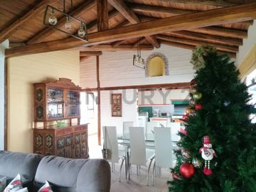 Venta casa Tumbaco, sector Collaqui