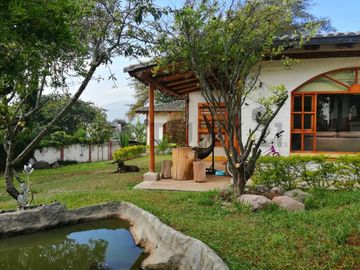 Venta casa Tumbaco, sector Collaqui