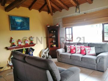 Venta casa Tumbaco, sector Collaqui