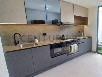 VENTA CASA TUMBACO