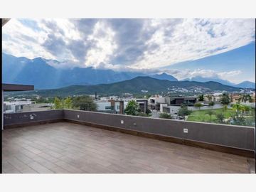 Casa en Venta en La Joya Privada Residencial