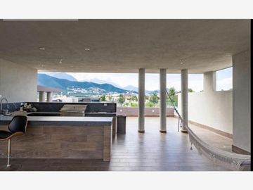 Casa en Venta en La Joya Privada Residencial