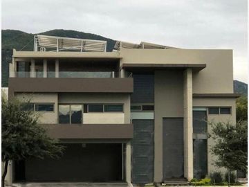Casa en Venta en La Joya Privada Residencial