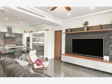 Casa en Venta en La Joya Privada Residencial