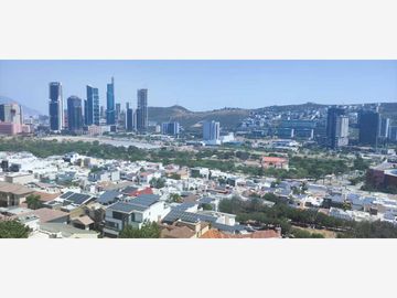 Departamento en Venta en Las Privanzas