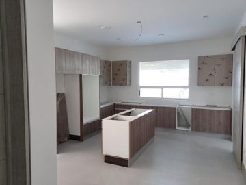 Casa en Venta en Laderas Abedul