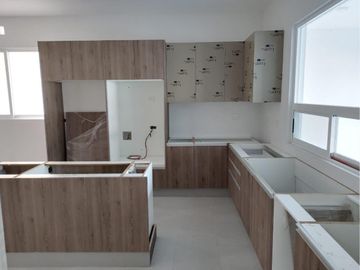 Casa en Venta en Laderas Abedul