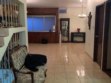 VENTA CASA RESIDENCIAL ROBLE SAN NICOLAS DE LOS GARZA  NL