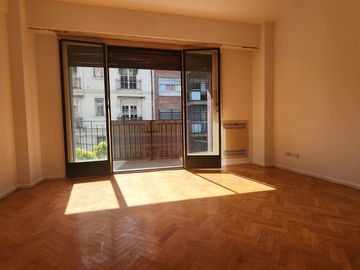 Departamento de 4 ambientes en Venta en Villa crespo