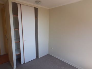 VENTA  AMPLIO DEPARTAMENTO 3 DORMITORIOS 1 BAÑO