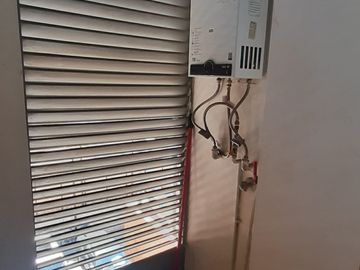 VENTA  AMPLIO DEPARTAMENTO 3 DORMITORIOS 1 BAÑO