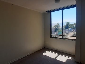 VENTA  AMPLIO DEPARTAMENTO 3 DORMITORIOS 1 BAÑO