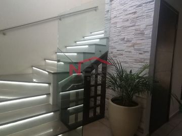CASA EN VENTA EN FIRENZE RESIDENCIAL