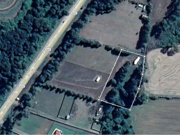 SE VENDE PARCELA CERCA DEL AEROPUERTO