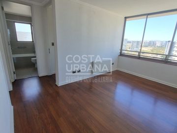 Iluminado departamento en Bosques de Montemar