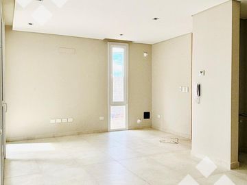 En venta, duplex de 2 dormitorios a Estrenar, Altos de Alberdi III, Plottier