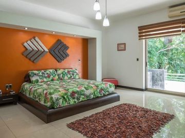 Hermosa Casa con Alberca en Residencial las Parotas, Colima