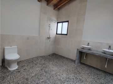 Casa en venta dentro de residencial en Avándaro Valle de Bravo