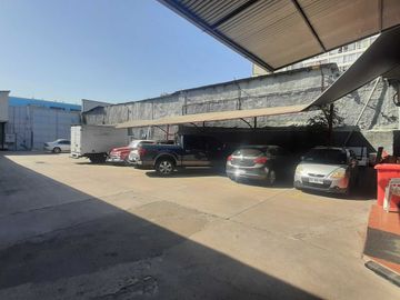 Local comercial en venta en SANTIAGO