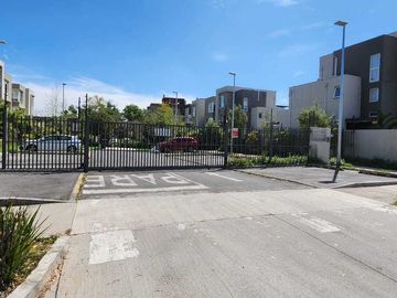Casa en venta en PEÑALOLÉN
