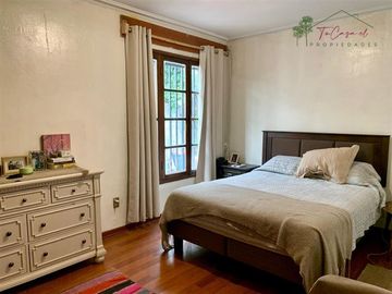 Casa en Venta en Metro Rodrigo de Araya - Vicuña Mackenna