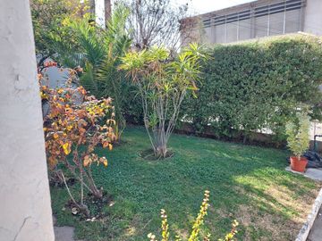 AVDA MANQUEHUE SUR Y MARTIN DE ZAMORA