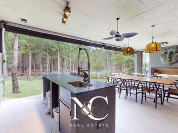 Casa de hormigón en venta en Costa Esmeralda