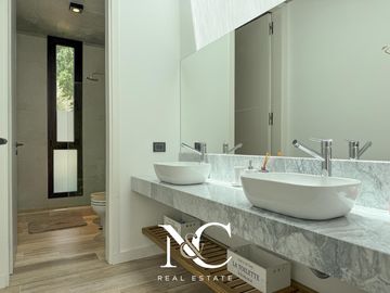 Casa de hormigón en venta en Costa Esmeralda