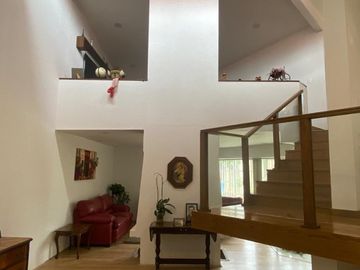 Elegancia y Confort en el Corazón de Metepec