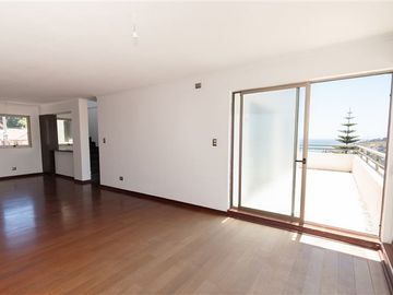 Departamento en Venta en Duplex amplios espacios y terrazas, Jardín del Mar, Reñaca.