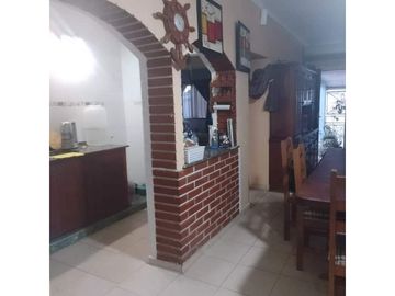 VENDO CASA BARRIO JARDÍN SUCRE  PROVINCIA DE SAN LUIS