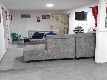 CASA  EN VENTA ZONA SUR / ARMENIA
