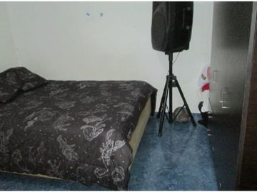 VENTA DE CASA EN ENVIGADO ALTO DE LAS FLORES