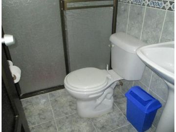 VENTA DE CASA EN ENVIGADO ALTO DE LAS FLORES