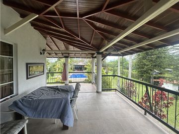 Se Vende Chalet Condominio Campestre Vía Al Eden Armenia