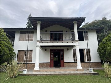 Se Vende Chalet Condominio Campestre Vía Al Eden Armenia