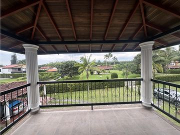 Se Vende Chalet Condominio Campestre Vía Al Eden Armenia