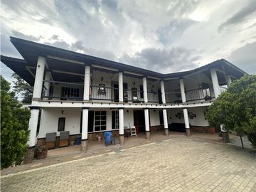 Se Vende Chalet Condominio Campestre Vía Al Eden Armenia